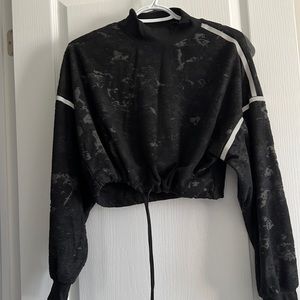 NIKE cropped sweater